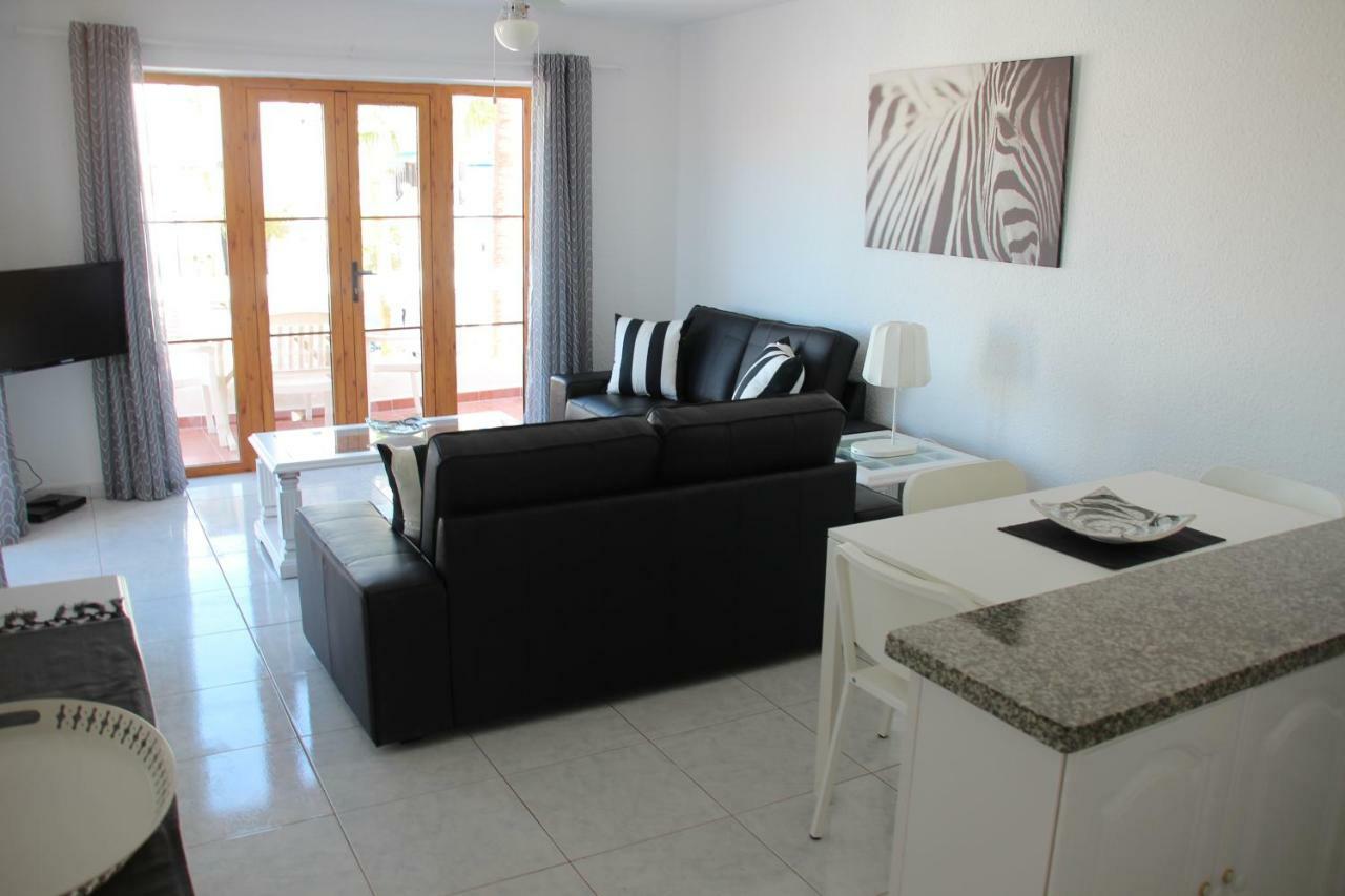 Aparthotel Royal Palm à Los Cristianos  Extérieur photo