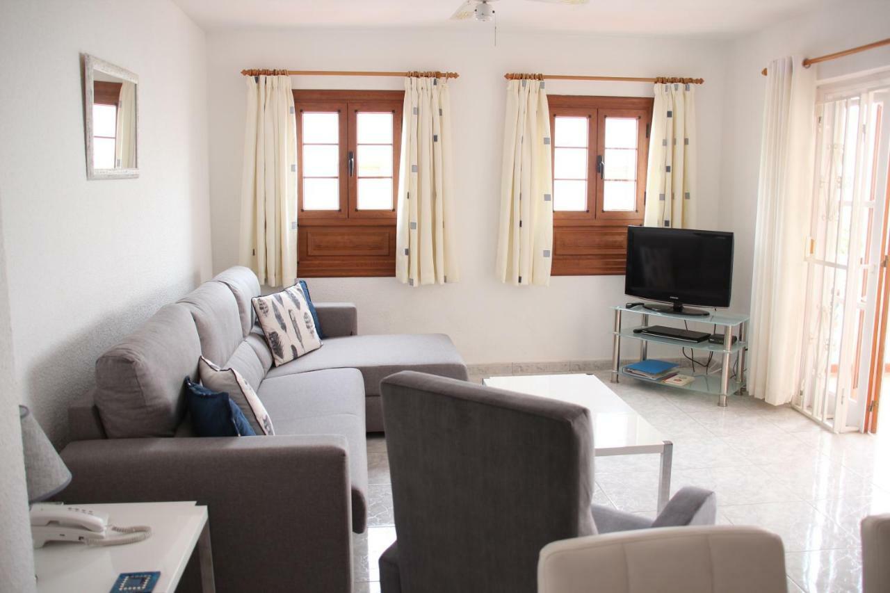 Aparthotel Royal Palm à Los Cristianos  Extérieur photo